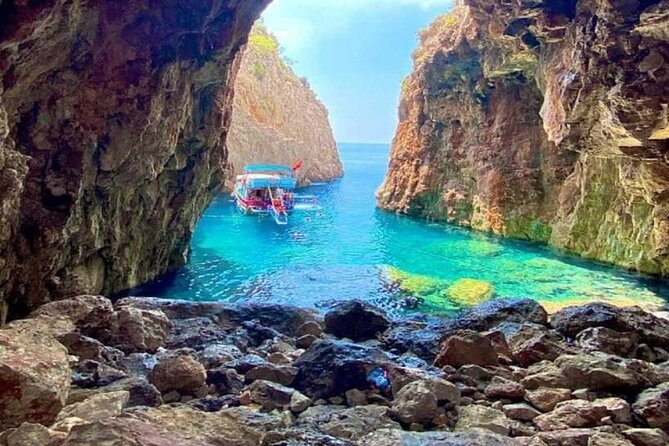 Porto Genoese Boat Trip & Mud Bath with Lunch from Antalya - Porto Ceneviz Koyu: Lunch Plus the Mud Bath Experience