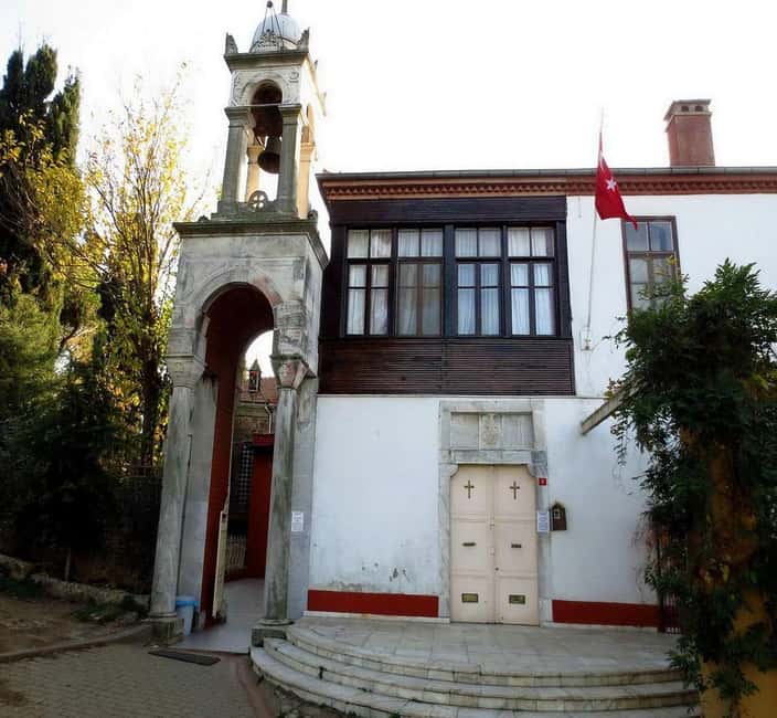 Princes Island Full Day Tour - Heybeli or Kınalı & Büyükada - Bosphorus on the way back: the scenery payoff