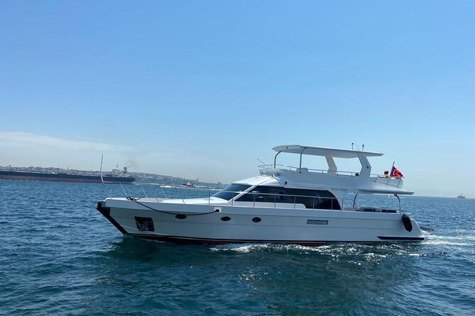 Private 2-Hour Bosphorus Cruise with Yacth - Coffee, Tea, and English: Small Comforts That Keep It Relaxed
