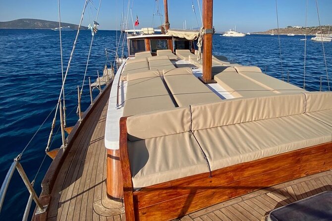Private Boat Experience in Bodrum Coast with Snorkeling and Coves - Bodrum Castle stop: a classic view, with less hassle than land