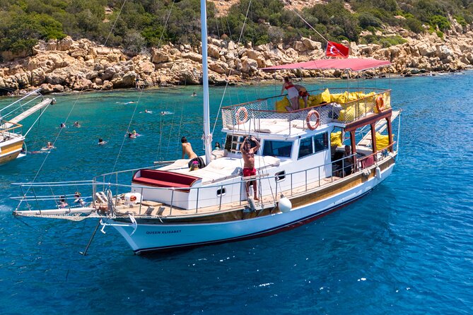 Private Boat Trip with lunch & island stops - Private Boat Time on the Bodrum Peninsula: How the Day Flows