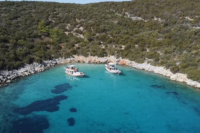 Private Boat Trip with lunch & island stops - Who This Boat Trip Fits Best