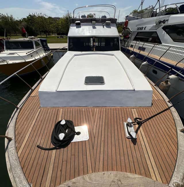 Private Bosphorus Yacht Experience in Istanbul - Crew, Comfort, and the Small Details That Affect Your Day