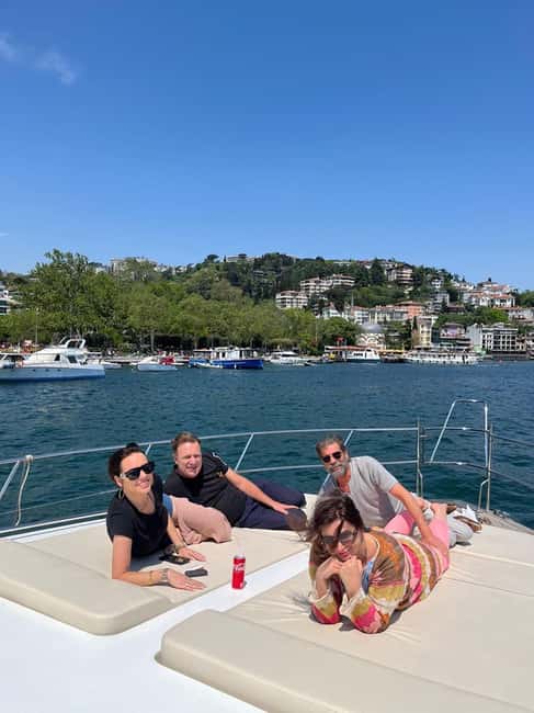 Private Bosphorus Yacht with Local Guide and Snacks - Onboard Setup: Snacks, Drinks, and Comfort That Actually Matters