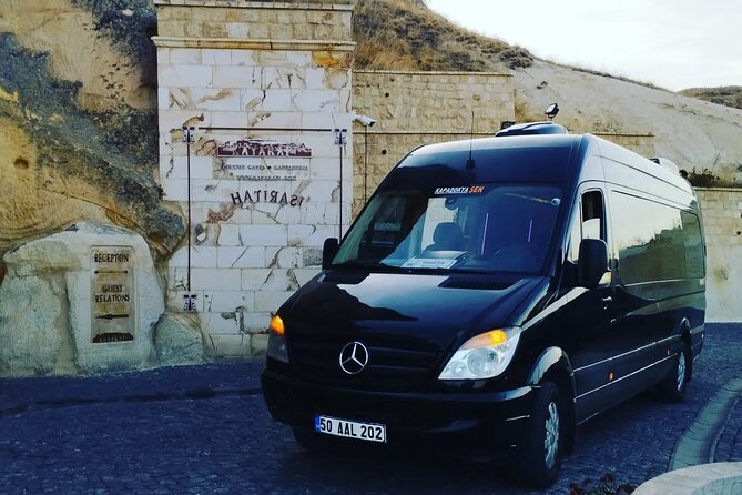 Private Cappadocia Tour with Airport Transfers - Stop 3: Pigeon Valley and balloons overhead
