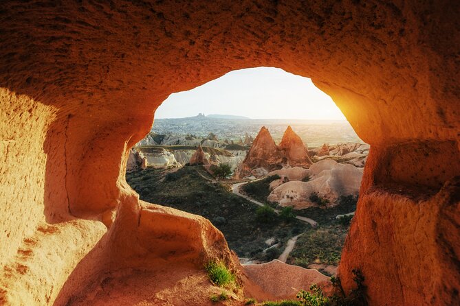 Private Cappadocia Tour with Underground City - Özkonak Underground City: tuff tunnels built for survival