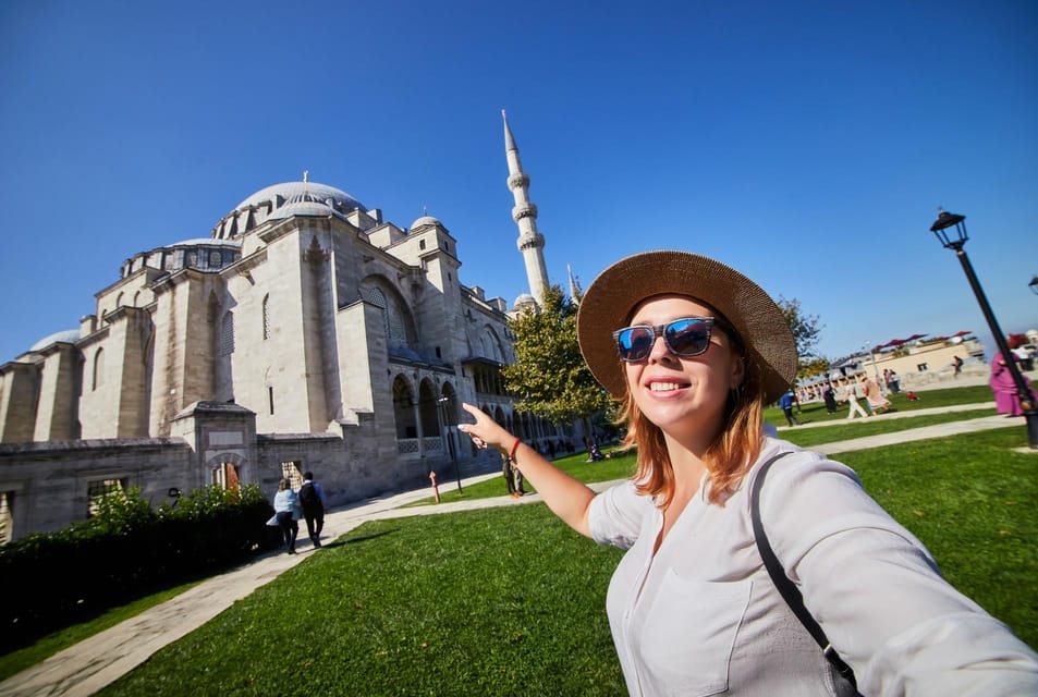 Private Car Tour of Istanbul Old City and Top 7 Attractions - What you’ll see in the Sultanahmet core (3-hour option)