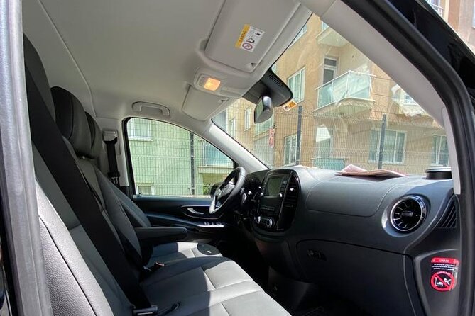 Private Car With Driver in Istanbul - Private Car With Driver in Istanbul: Why This Format Works