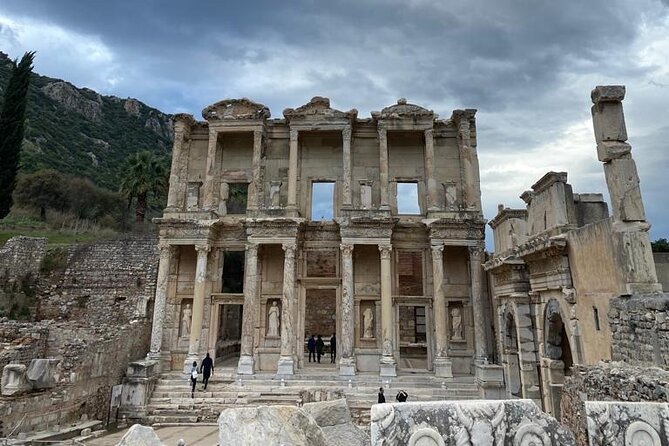 Private Ephesus and Artemis Temple Half Day Tour / On Time Return - Kusadası city end and the drive through the marina
