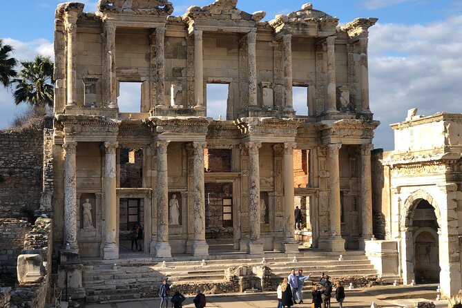 Private Ephesus & House of Virgin Mary, tour from Izmir - Getting picked up at Izmir Cruise Port (and back on time)