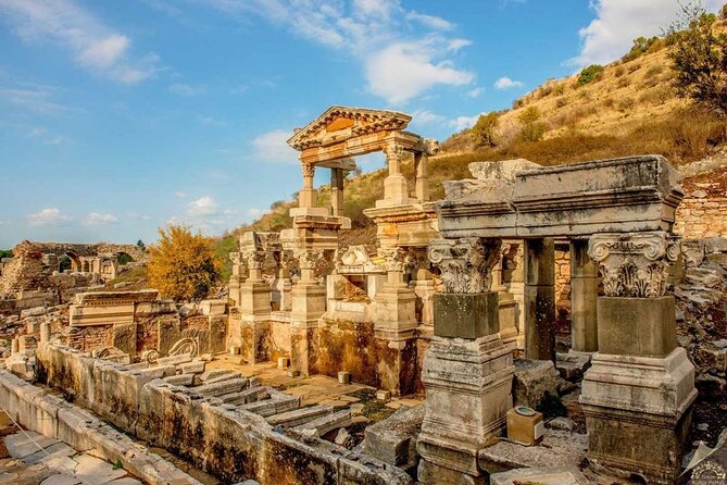 Private Ephesus skip line Tour Lunch inc only for cruisers - Temple of Artemis: the Seven Wonders stop with real context