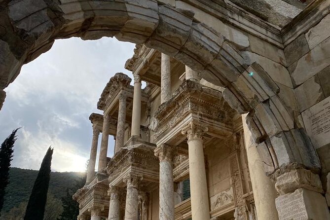 Private Ephesus, St. John Basilica, The House of Mary with Lunch - Getting picked up in Kuşadası and heading toward Ephesus