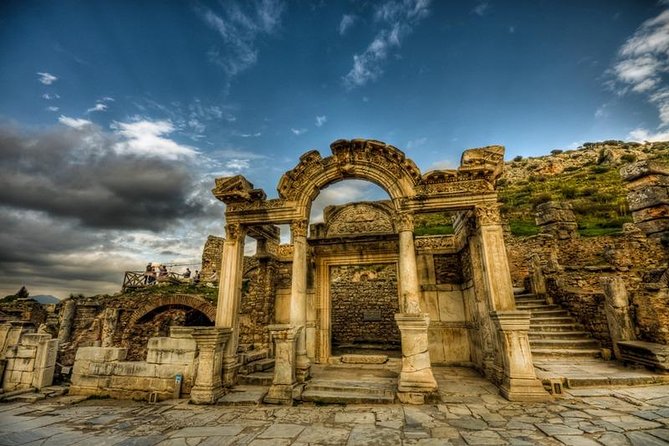 Private Ephesus & Temple of Artemis Tour + Optional Fine Dining - Ephesus Experience Museum and Terrace Houses: A Small Detour That Can Help