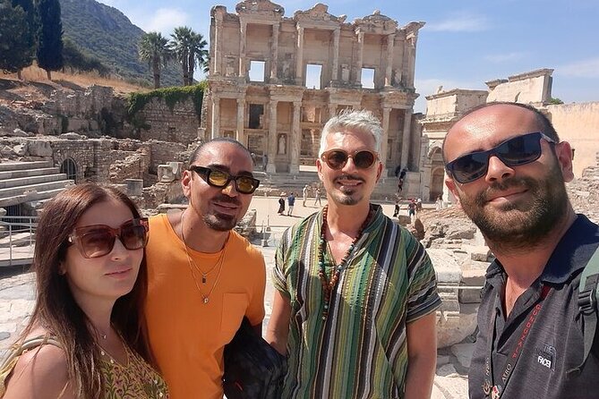 Private Ephesus Tour From KUSADASI port - Selçuk rug-weaving village and traditional lunch: a real local pause