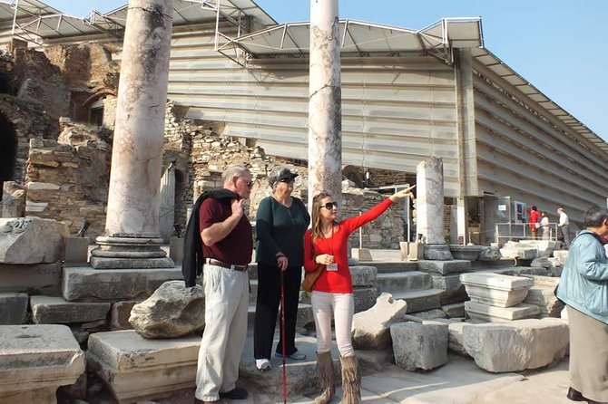 Private Ephesus Tour From Kusadasi Port with Temple of Artemis - Entering Ephesus: the Upper Gate to Lower Gate walking strategy