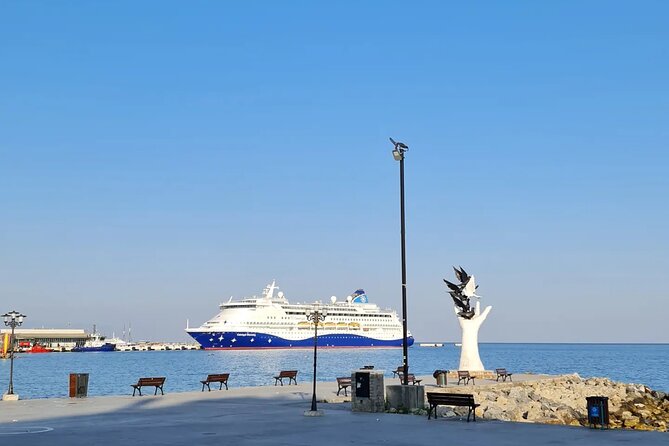 Private Ephesus & Virgin Mary Tour with Lunch - Kusadasi Castle and the market: quick local flavor
