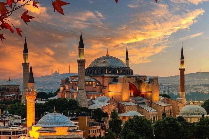 Private Full Day Istanbul Tour From Airport - From the terminal to Sultanahmet: how the pickup changes everything