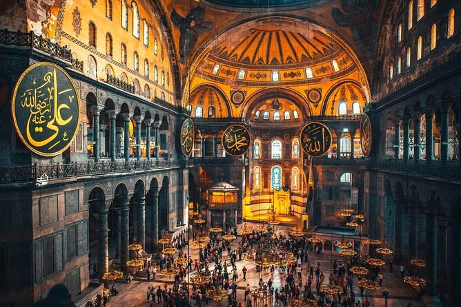 Private Full Day Istanbul Tour From Airport - Stop 2: Blue Mosque (Sultan Ahmet Mosque / Camii)—fast, free, and striking
