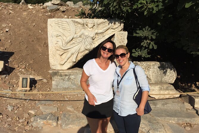 Private Guided Ephesus Tour From Kusadasi Cruise Port - Bibliotheque de Celsus: Making 25 minutes feel like enough