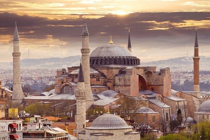 Private Guided Tour Hagia Sophia, Cistern, Topkapi and Bazaar - Key highlights you’ll care about