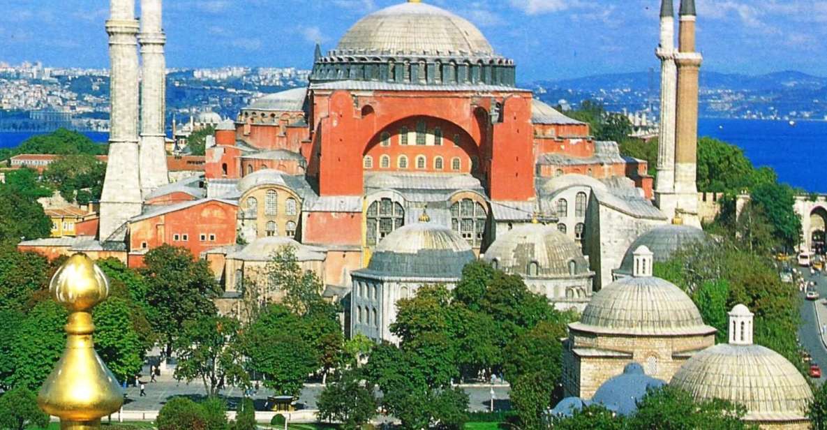 Private Historic Istanbul Half-Day Sightseeing Tour - Hagia Sophia: domes, mosaics, and the museum you can read