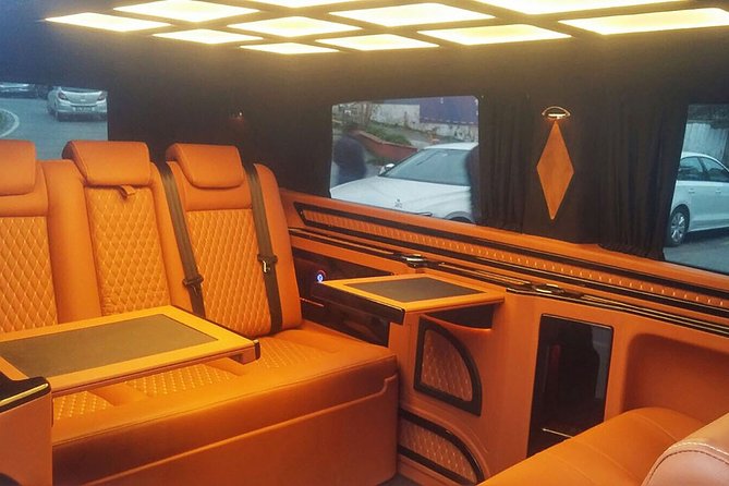 Private Istanbul Airport Transfer Service - Wi‑Fi in the Van: Comfort for Your First Istanbul Hour