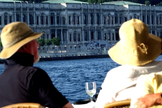 Private Istanbul Combo Tour - Classic Old City and Bosphorus Cruise - Hagia Sophia Grand Mosque: The Stop You’ll Feel in Your Chest