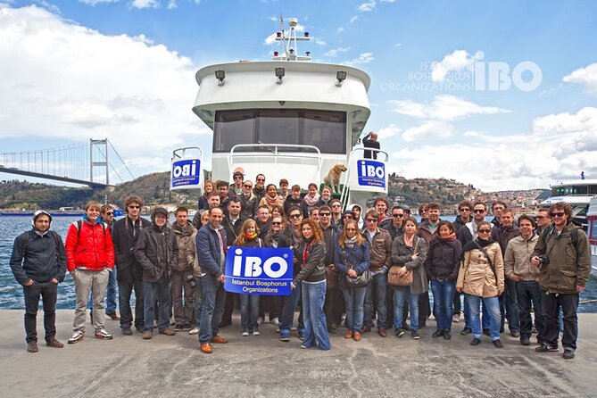 Private Istanbul Combo Tour - Classic Old City and Bosphorus Cruise - Cable Car and Public Transport: How This Tour Feels Like Istanbul, Not Just Istanbul Paper