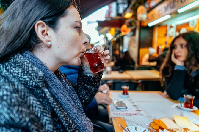 PRIVATE Istanbul Food Tour - 10 Tastings including Raki & Padi - The Kadıköy Bull Statue Story: Art That Traveled