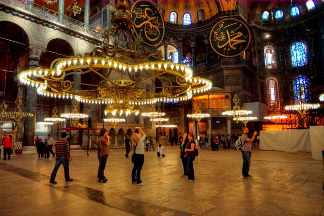 Private Istanbul Full Day 7 to 8 hours Guided Tours / Group opt. - Stop 2: Hippodrome Square—Chariot Races and Byzantine Tumult