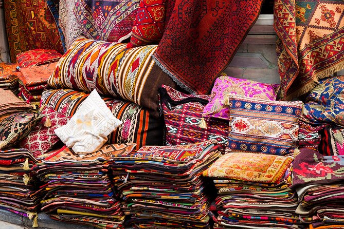 Private Istanbul Shopping Tour in Bazaars - Pace, crowds, and the shopping mindset you’ll want