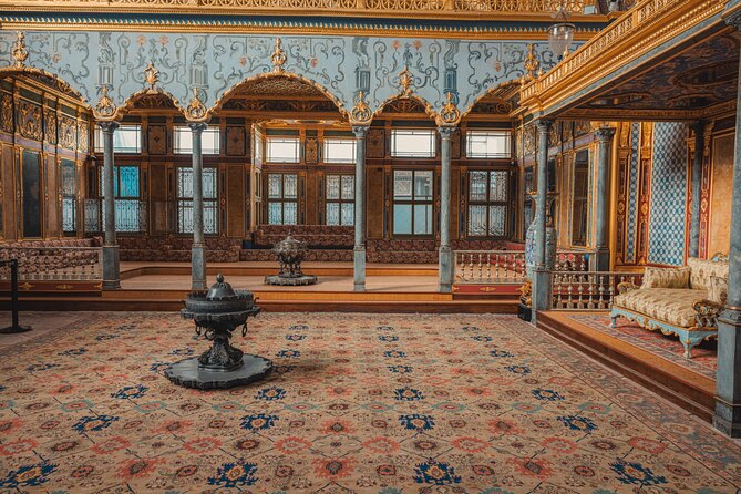Private Istanbul Tour: Explore the City's Classics with a Guide - Grand Bazaar in One Hour: Browsing Without Getting Lost