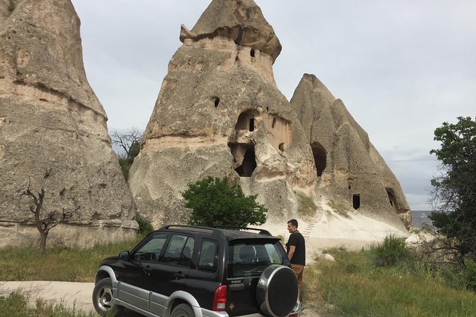 Private minivan and driver full day Cappadocia - Ortahisar castle-view stop: quick photos, big sense of place