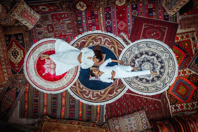 Private Photo & Drone Session in Carpet Gallery - How the shoot feels: calm direction, overhead framing, and drone time