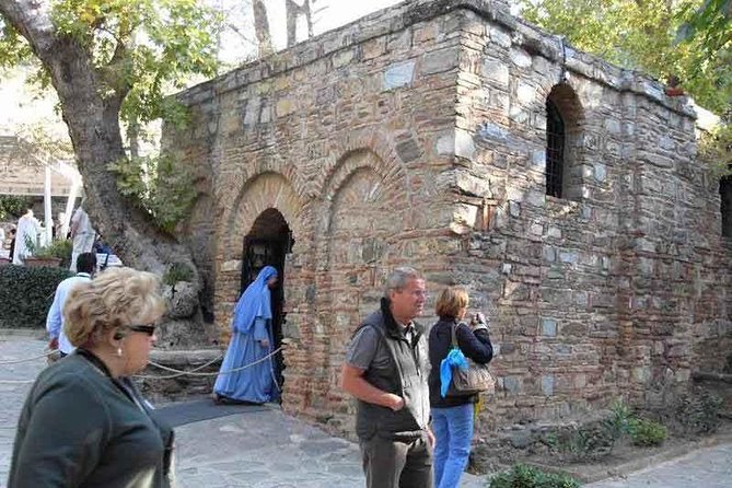 Private Van for Ephesus Tour from Kusadasi Port - Ephesus ancient city: 90 minutes that can feel like two visits