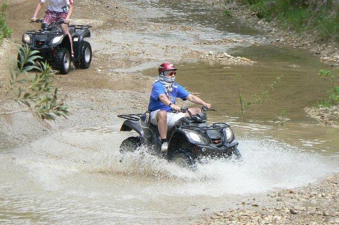 Quad Safari in Kusadasi - Helmet, bandana, and sunglasses: the dust reality