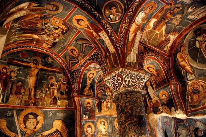 Red (North) Tour Cappadocia (small group) with lunch and tickets - Uchisar Castle: your quick panoramic orientation point