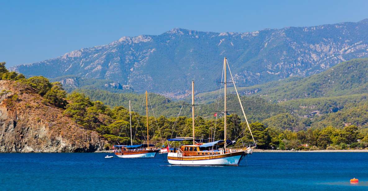 Relaxing Boat Trip with Lunch and Drinks - From hotel to yacht: the Kemer start that sets the tone