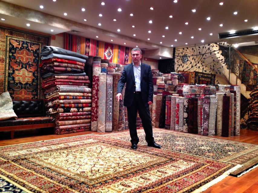 Rug Shopping Private Tour with expert Grand Bazaar - What Ali Teaches You to Spot: Weaving, Materials, and Dyes