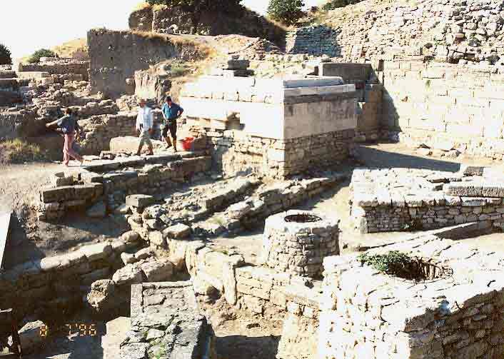 Ruins of Troy and Gallipoli: 2-Day Tour from Istanbul - Price and logistics: what $425 really buys you