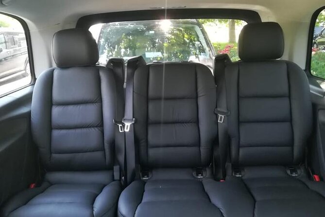 Sabiha Gökçen Airport (SAW ) to hotels private transfer service - Vehicle Comfort for Groups Up to 6
