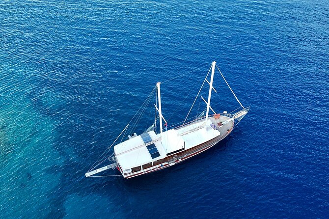 Sail Turkey: 18-39's Fethiye to Olympos Gulet Cruise - Checking In at Fethiye Harbor and Getting Settled
