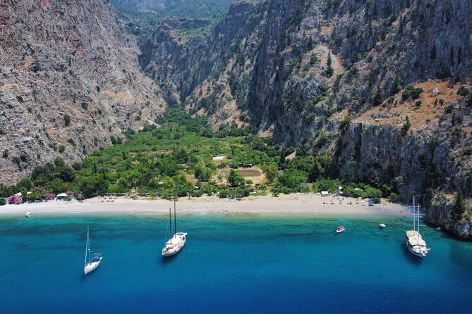 Sail Turkey: Mix Age Fethiye to Olympos Gulet Cruise - Meals, Wi‑Fi, and the Small Extras That Cost Money