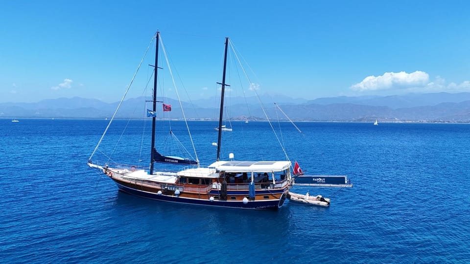Sail Turkey: Olympos to Fethiye Gulet Cruise - Oludeniz and the Blue Lagoon: cruise past it, then anchor to swim