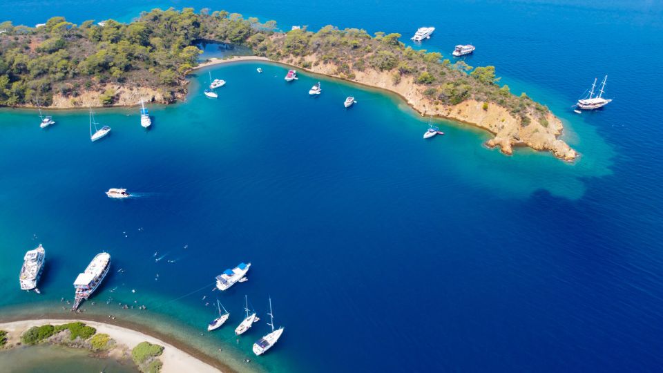 Sarigerme: 12 Islands Boat Trip with Lunch and Transfer - Getting there smoothly: free hotel transfer and timing reality