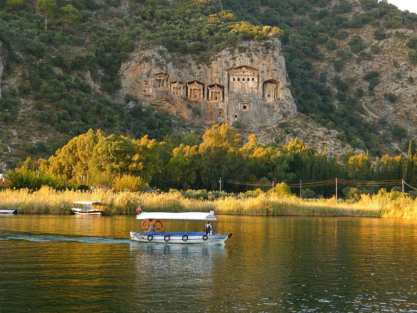 Sarigerme: Dalyan, Turtle Beach, Mud Bath, & King Tombs Tour - Dalyan Mud Baths: Sulfur Heat, Then a Rinse That Actually Helps