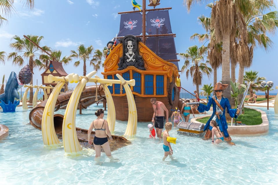 Seapark: Swimming in Pool Aquarium with Authentic Creatures - Key Highlights You’ll Feel in the Water