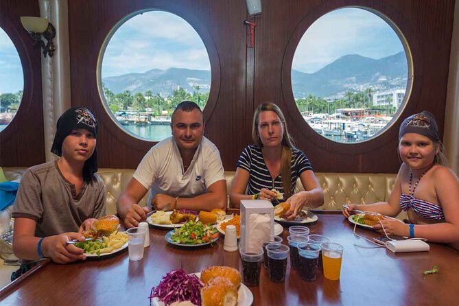 Side-Alanya: Pirate Yacht Tour (Legend Big Kral) with Lunch-Drink - Old Alanya Bazaar Time: A Quick Land Stop That Can Be Worth It