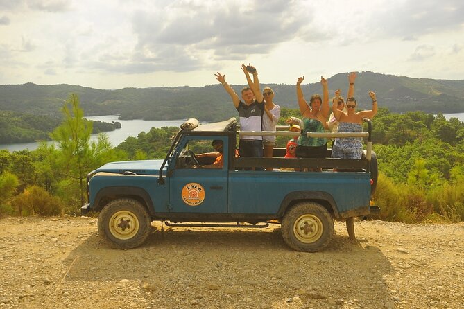 Side : Jeep Safari and Green Canyon See with Lunch - Manavgat Waterfall Photo Stop: Go for Photos, Decide on Entries
