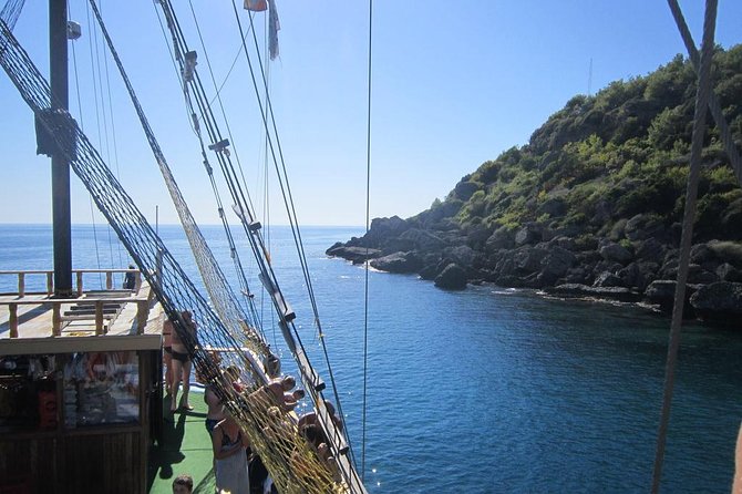 Side Lazy Day Boat Trip - The 6-hour boat portion: where the day actually happens